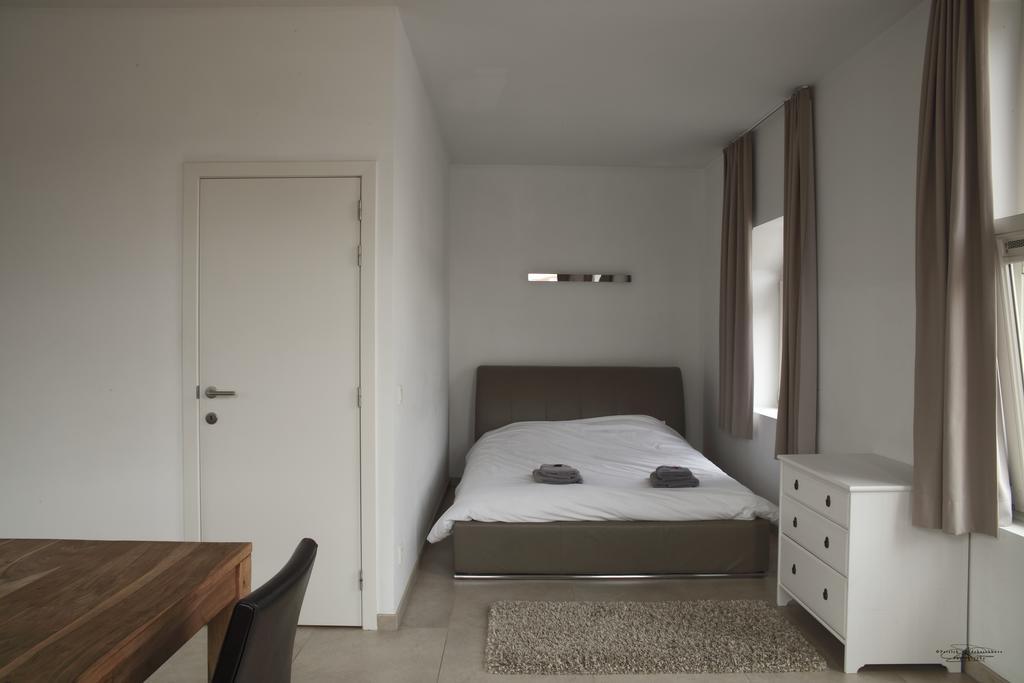 Place 2 Stay Гент Екстер'єр фото