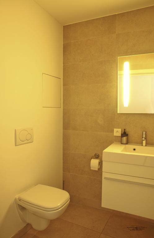 Place 2 Stay Гент Екстер'єр фото
