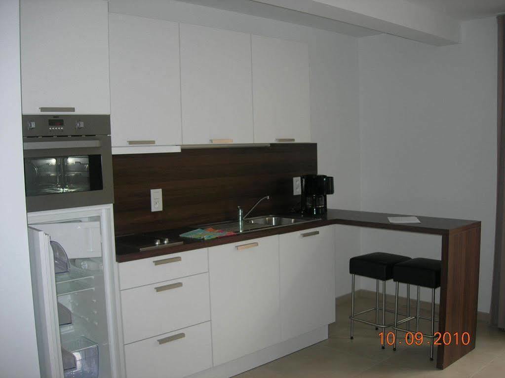 Place 2 Stay Гент Екстер'єр фото